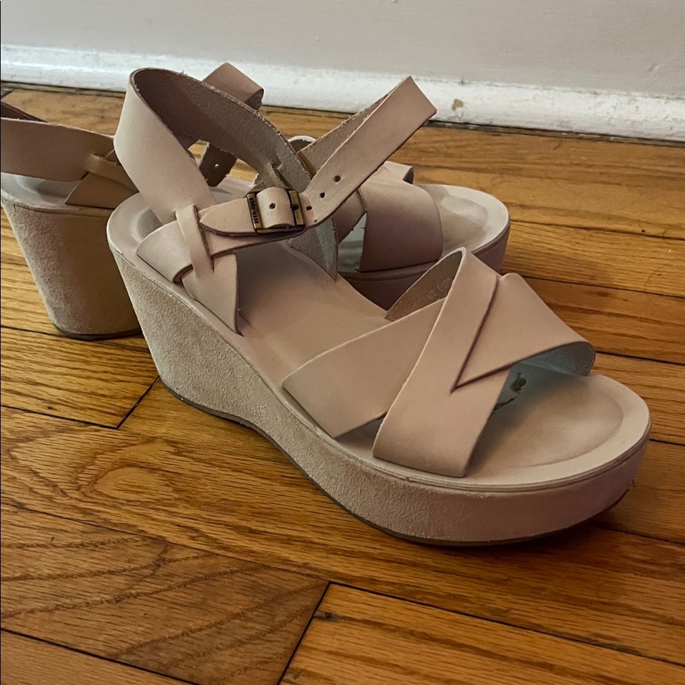 Women's Ivory Kork-Ease Wedge Sandals